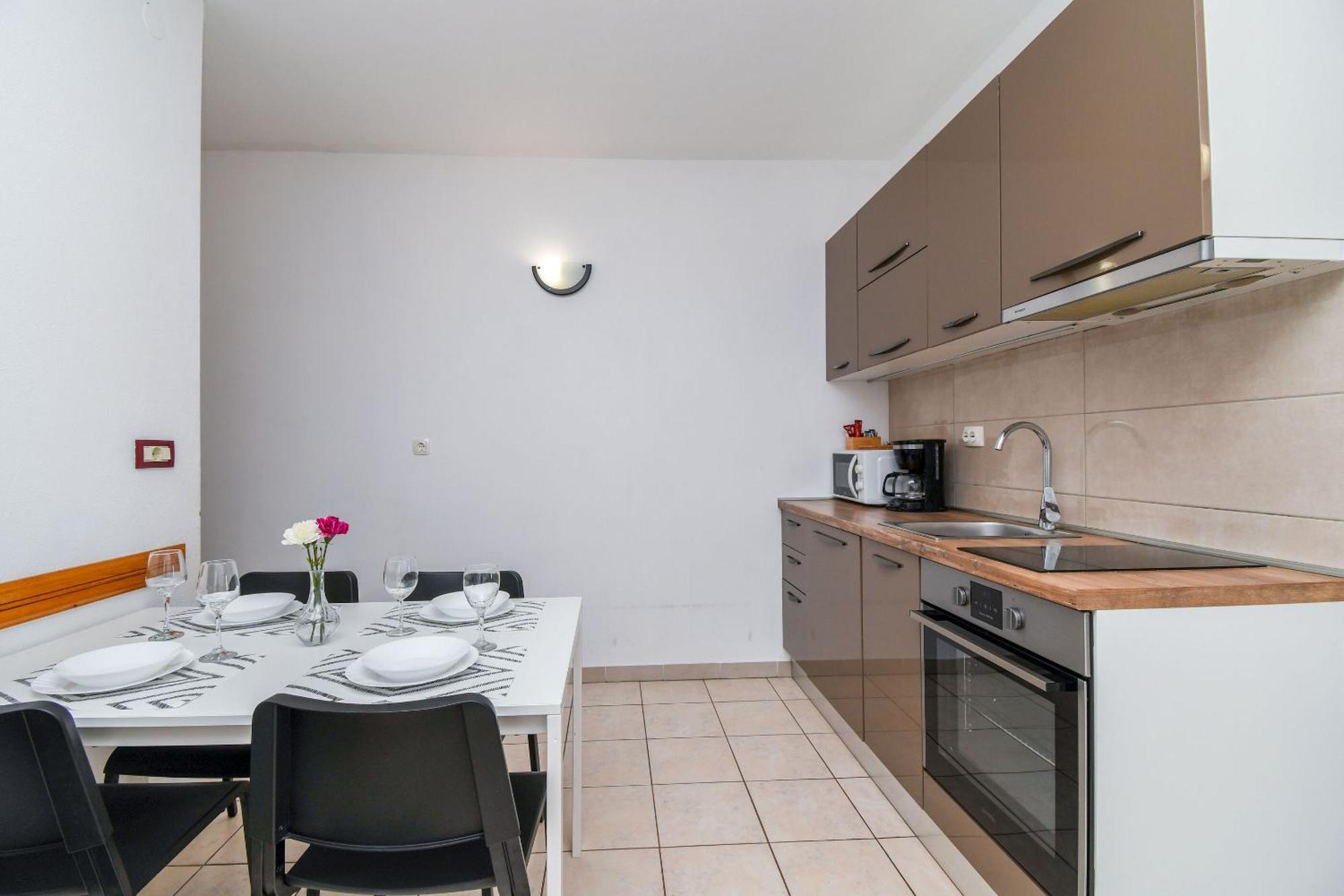 Apartment Mara تروغير المظهر الخارجي الصورة