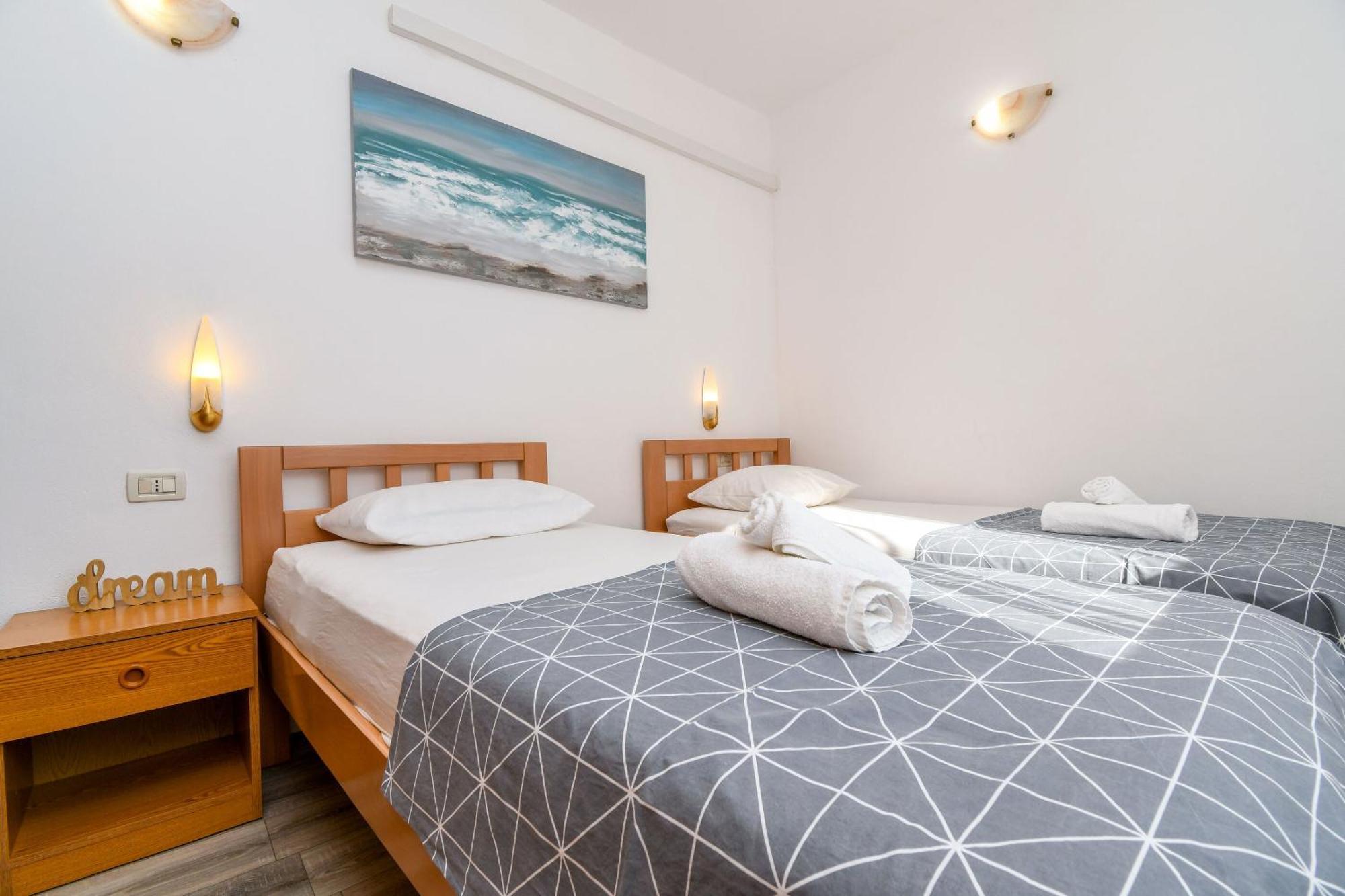 Apartment Mara تروغير المظهر الخارجي الصورة